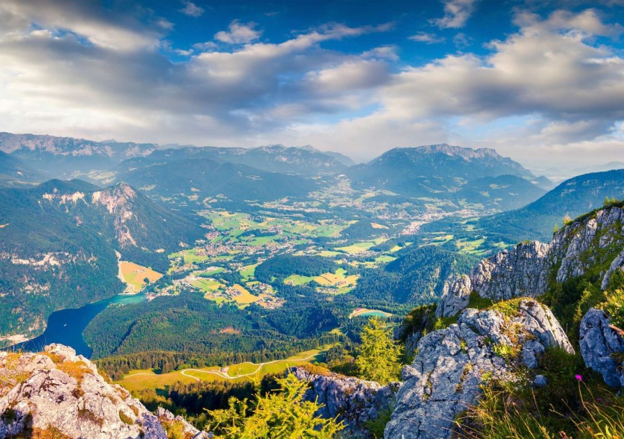 Landschap Wallgroup | Prachtig Berglandschap In De Zomer Fotobehang