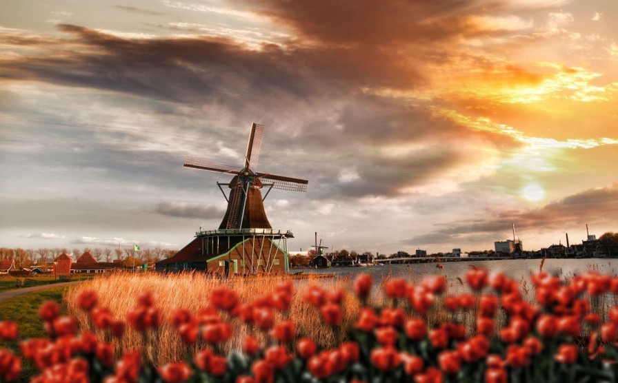 Natuur Wallgroup | Hollands Landschap Met Molen Bij Zonsondergang Fotobehang