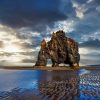 Landschap Wallgroup | Hvitserkur Rots In Ijsland Fotobehang