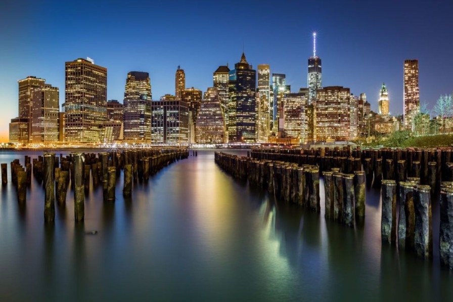 Architectuur Wallgroup | Lower Manhattan Vanaf Een Oude Pier In Brooklyn Fotobehang