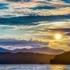 Landschap Wallgroup | Meer Onder Prachtige Wolken Fotobehang