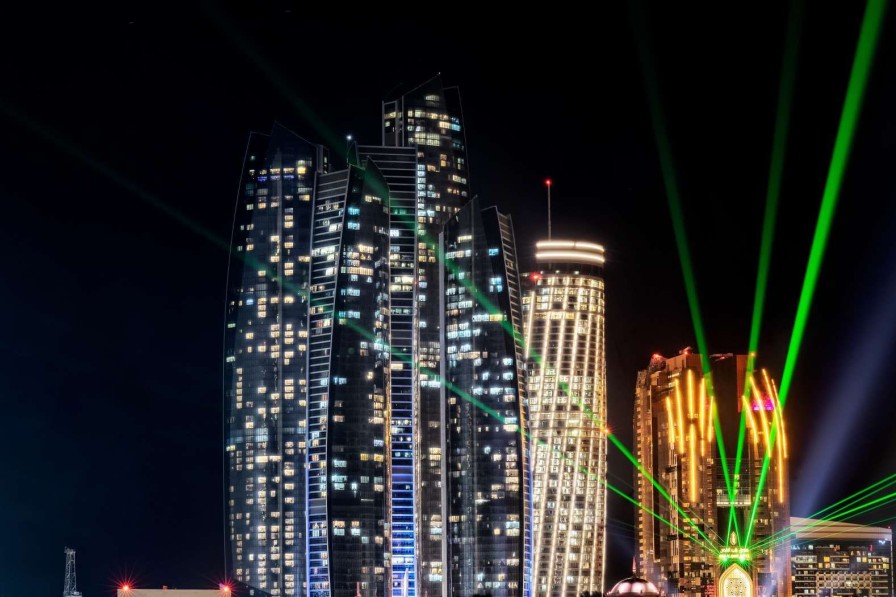 Architectuur Wallgroup | Lasershow In Dubai Fotobehang