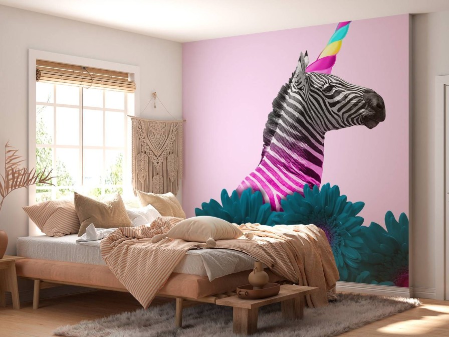 Natuur Wallgroup | Kruising Van Een Zebra En Eenhoorn Met Blauw-Paarse Bloemen Fotobehang