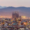 Architectuur Wallgroup | Barcelona Met De Sagrada Familia In De Avond Fotobehang