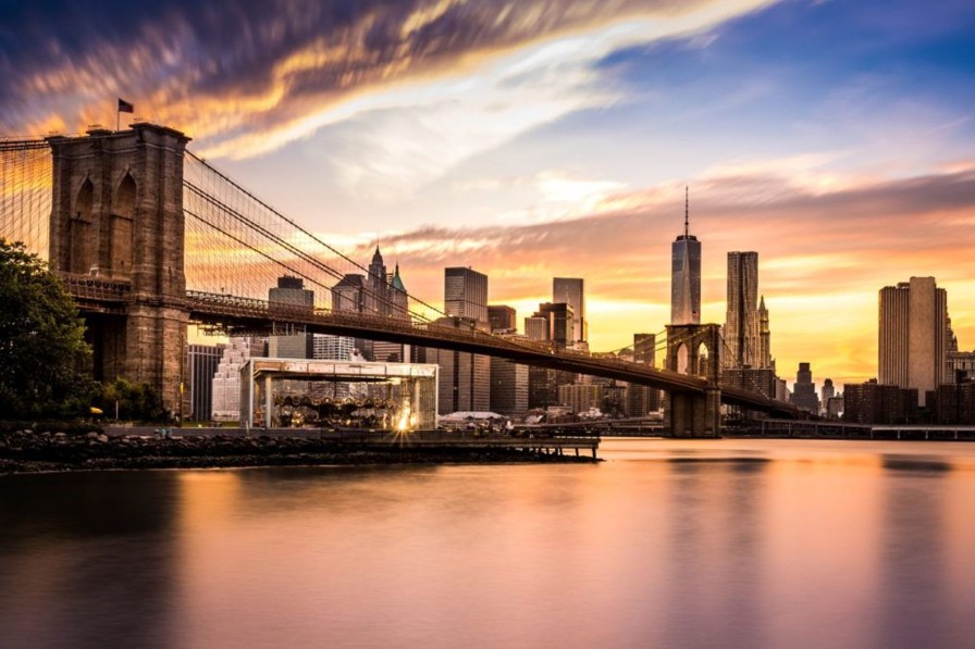 Architectuur Wallgroup | Brooklyn Bridge Bij Zonsondergang Fotobehang