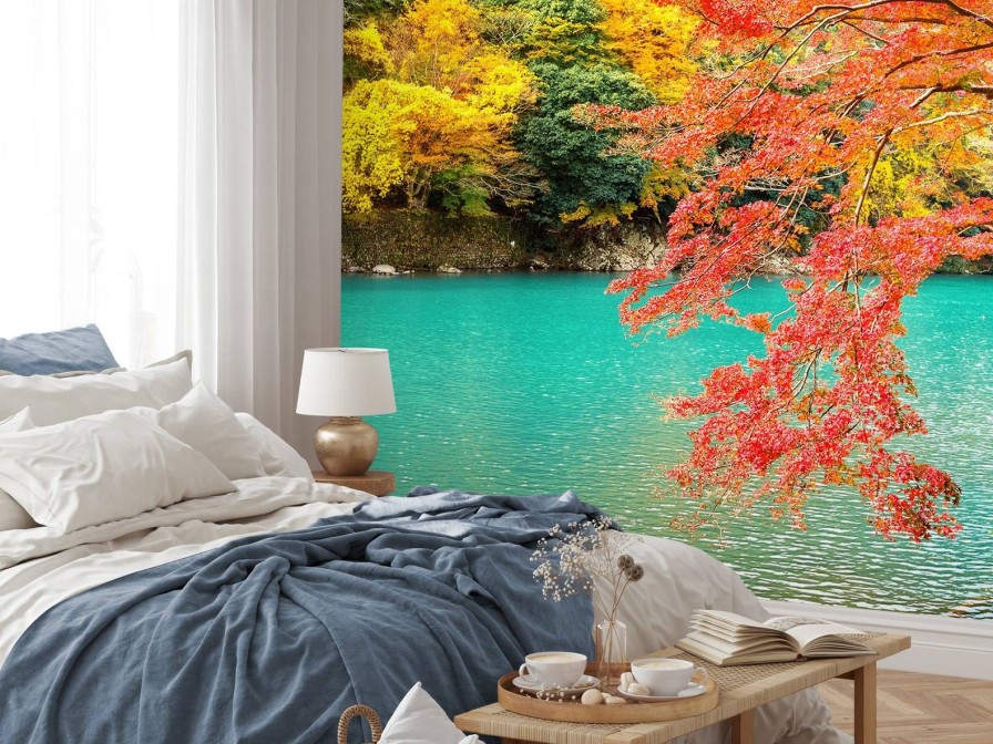 Natuur Wallgroup | Rivier In Arashiyama In Het Herfstseizoen Fotobehang