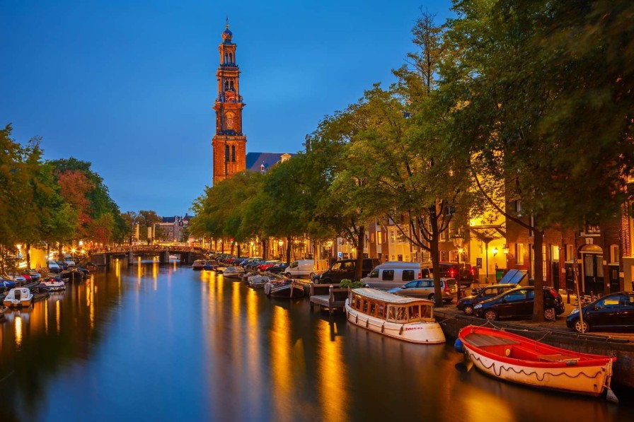 Architectuur Wallgroup | Kerk Op De Prinsengracht In Amsterdam Fotobehang