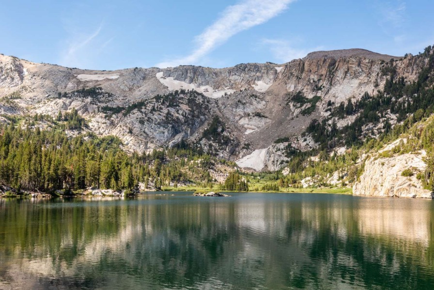 Landschap Wallgroup | Crystal Lake California Fotobehang