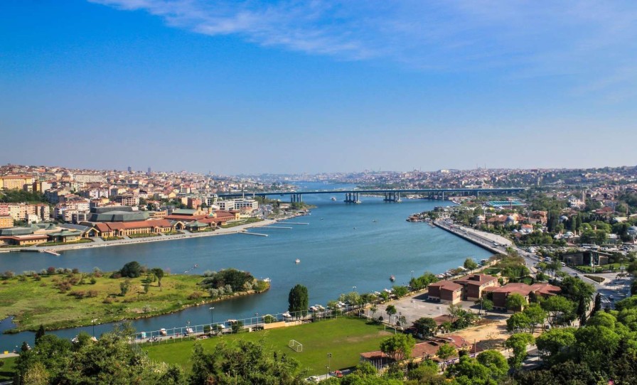 Architectuur Wallgroup | Gouden Hoorn In Istanbul Fotobehang