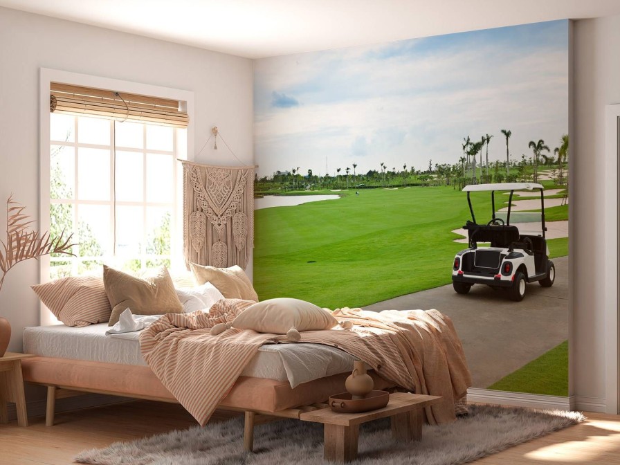 Sport Wallgroup | Golfbaan Met Een Golfwagen Fotobehang