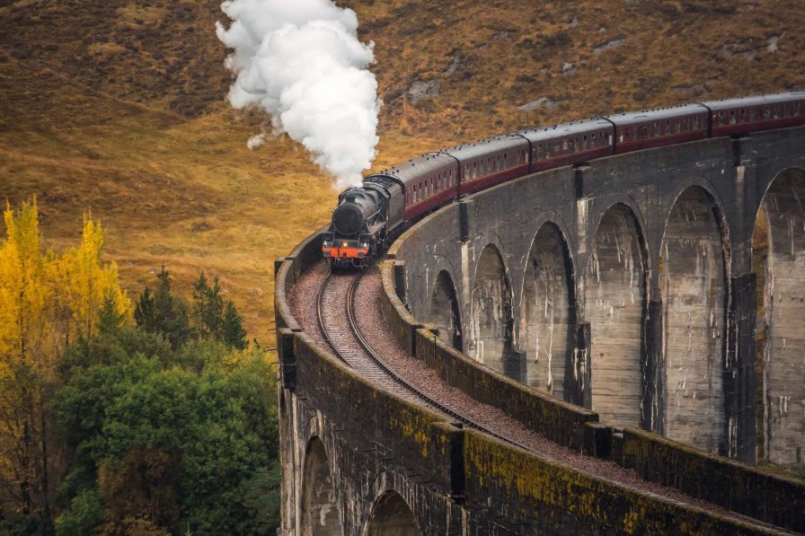 Transport Wallgroup | Stoomtrein In Schotland Fotobehang